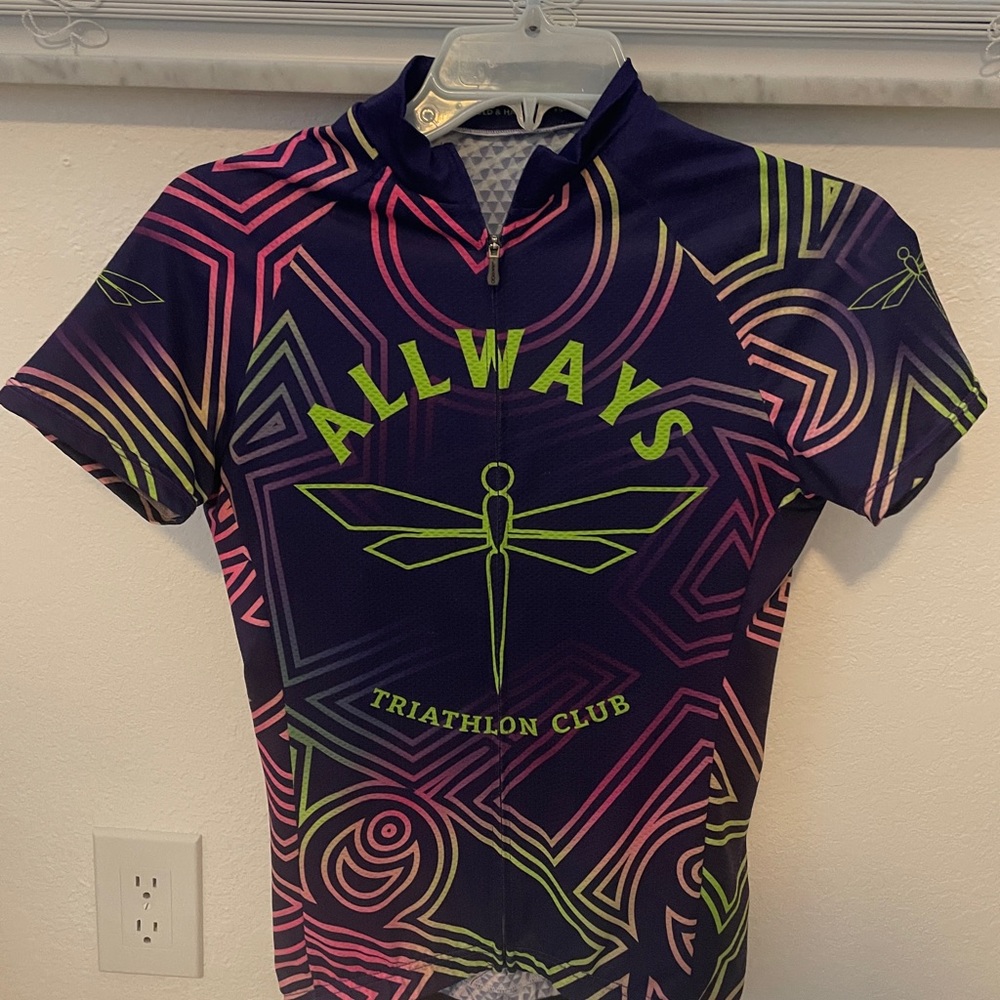 Women’s cycling kit